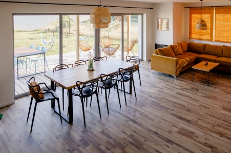 Salon - living room
